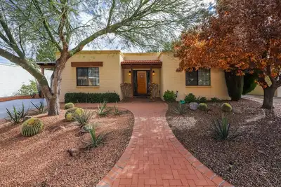 Image de Économisez 15% sur le tarif d'une journée lorsque vous réservez 28 jours ou plus!