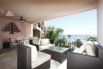 Image de El Zalate 5 étoiles 1400pc 2 Bed Waterfront Start 199 $ / nuit - San Jose