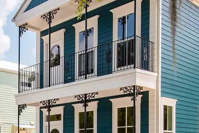 Image de Nouveau, spacieux, soigneusement conçu, parfait pour une escapade exécutive ou reposante,