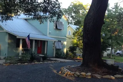 Image de Sis’s Cottage - Southport, Caroline du Nord
