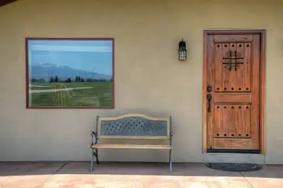 Image de Calme et spacieuse maison relaxante du ranch.