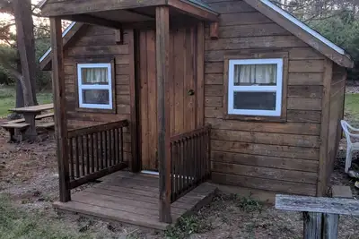 Image de Chalet sur étang dans les Finger Lakes