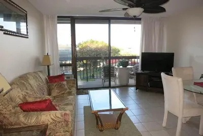 Image de Vue du jardin. WiFi gratuit et téléphone (Canada et États-Unis) Beaucoup d'extras