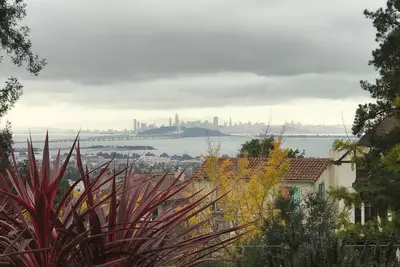 Image de Maison historique près de l'université de Californie, de superbes vues sur la baie