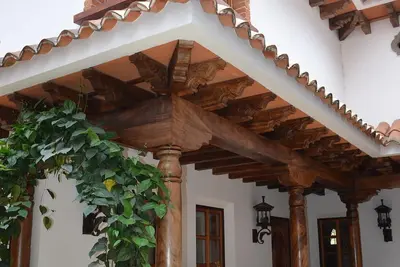 Image de Charmante maison coloniale avec le confort d'une maison moderne.