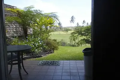 Image de Escapade relaxante en studio, à quelques minutes de la plage de sable noir * Récemment rénové *