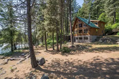 Image de Belle maison au bord de la rivière - calme et privé - Leavenworth - familial et convivial - Wi-Fi