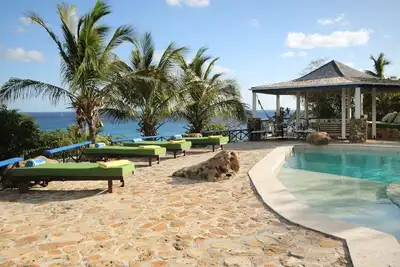 Image de The Carib House, Turtle Bay villa de 5 pièces, piscine, vue, plage, English Harbour