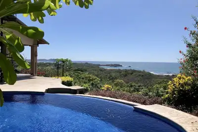 Image de Maison de plage 4br / 3ba avec piscine près de la plage