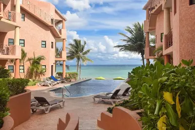 Image de Frais, AGRÉABLE, Propre * Sur La Plage * A1-Meilleur accès à la plage / piscine * Susan Mattingly