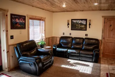 Image de Cordingleys 'Cozy Cottage près de Island Park, West Yellowstone et Jackson Wy