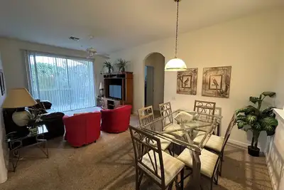 Image de Casser l'Hôtel habitude dans un Windsor Palms Condo!