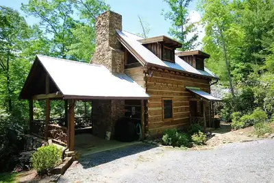 Image de Superbe cabane de reconstruction de 1820 dans la forêt de Pisgah