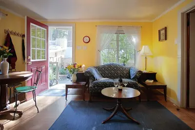 Image de Boulangerie de Raymond - Creekside Cottage & Breakfast