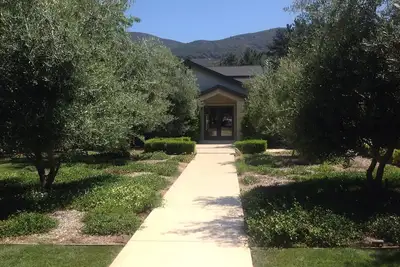 Image de Maison contemporaine à quelques minutes du centre-ville de Napa!