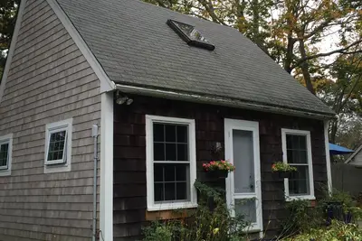 Image de 1 Chambre Cottage de Charme à proximité de belles Craigville Beach