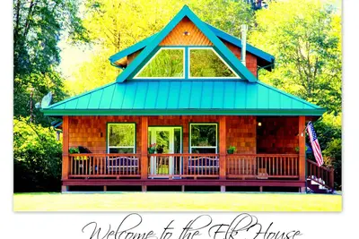 Image de Welcome to the Elk House! 4 Private Acres/Close to Hiking and Lake Quinault!