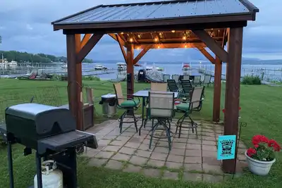 Image de Chautauqua Lakefront Cottage- Low Boat Traffic Bay