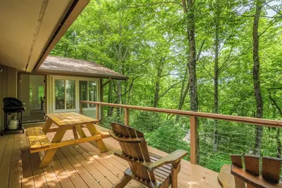 Image de Connestee Falls, amusant pour les enfants et les adultes