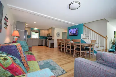 Image de Location toute l'année - 1/4 de mile de la plage de Short Sands et du centre-ville de York