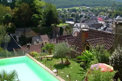 Image de Maison de caractère entre Sarlat et Lascaux - Piscine à débordement