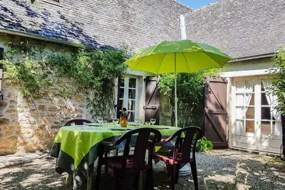 Magnifique maison de vacances privée avec Wifi, Tv, terrasse, animaux admis et parking