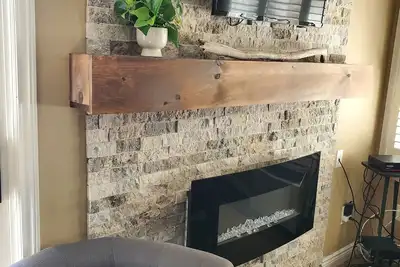 Image de Bienvenue au Hillside Studio 2 avec bain à remous, navette, Wi-Fi et parking