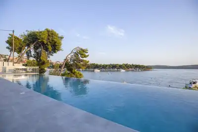 Image de Beachfront Villa Deep Blue with Pool I