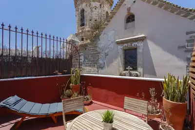 Atico de los Franceses by Cadiz4Rentals