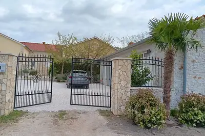 Image de Nouvelle maison dans Serene Village-Vignobles Vues-Central à toutes les attractions-Highway