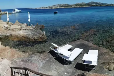 Image de Unmissable villa with private access to the sea