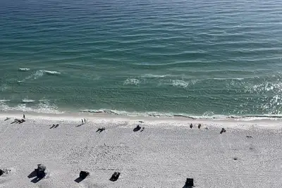 Image de Une vue imprenable, Condo rénové, Gulf Front!