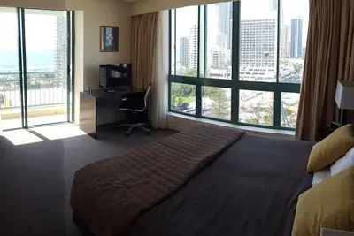 Crown Towers resort 2 chambres, salle de bains avec vue sur l'océan et wifi gratuit