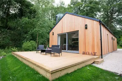 Image de The Boathouse at Riding Mill, une maison de vacances contemporaine de 2 chambres.