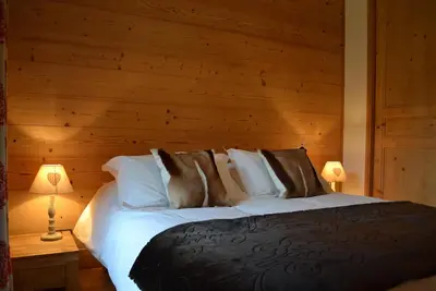 Image de Bel appartement de luxe spacieux dans le centre de Morzine. Classé 4 *.