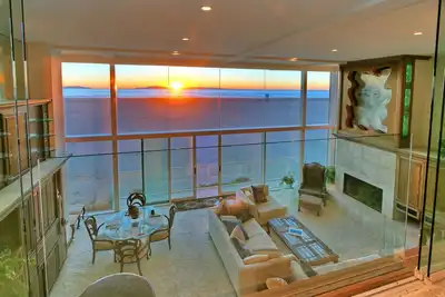 Image de Beachfront-Luxury Glass House - Vue imbattable sur le toit à 360 °