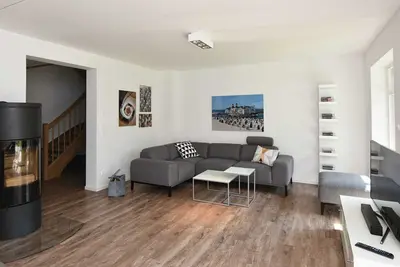 Image de Villa exclusive au toit de chaume de la mer Baltique - Villa exclusive au toit de chaume à seulement 500 mètres de la plage