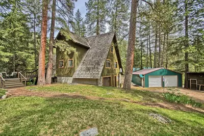 Image de Spacieuse maison de bord de mer 3 niveaux w / plage, près de Leavenworth
