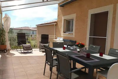 Image de Villa Clim  120m² - Piscine jardin et terrasse - à 15 min Mer et Montpellier