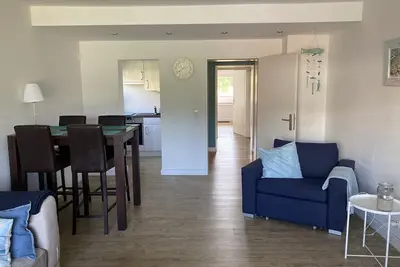 Image de Appartement de plage spacieux dans un endroit calme avec piscine et sauna