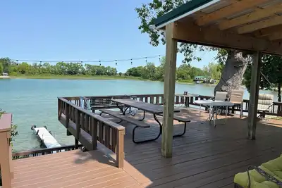 Image de Gilead Lakefront Cottage avec grande terrasse et très belle vue
