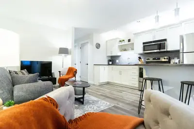 Image de The Elm on University Ave, Suite Appartement Moderne 2