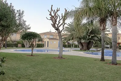 Image de Offre septembre à décembre! ! Villa sur la plage avec 4 chambres pour 8 personnes
