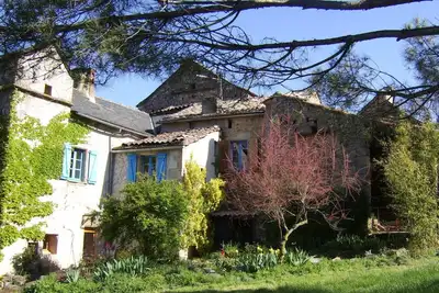 Image de Ancienne maison de ferme tradionnelle140m carrés habitable. vue imprenable.