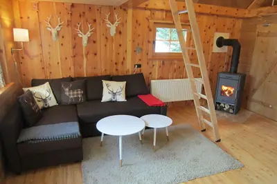 Image de Pittoresque chalet à 1700m avec sauna à infra-rouge, directement dans la région de ski et de randonnée!