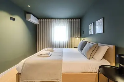 Image de Évaluez le 1er étage près du parc Braga, de l’auditorium et du centre-ville