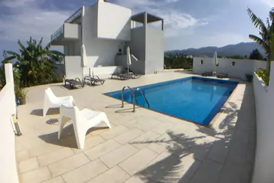 Xenos Villa 3 - Villa De Luxe Avec Piscine PRIVÉE PRÈS De La Mer.