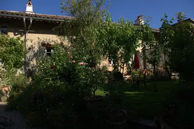 Image de Maison de Caractère avec jardin dans une Bastide du 13e siècle