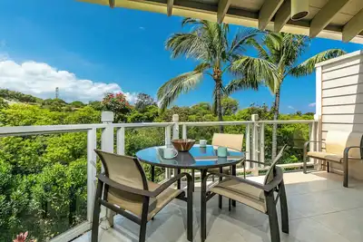 Image de Nouvelle liste! Nouvellement meublé! Vues tropicales luxuriantes! Gc 136