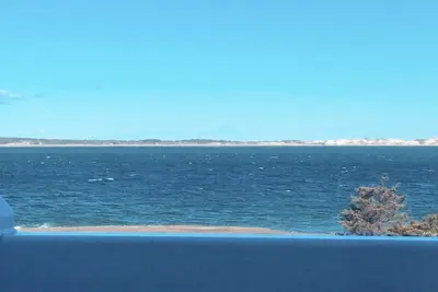 Image de Accueil Oceanview avec plage privée, près de tout